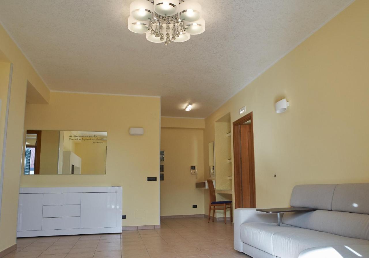 Rossano Stazione B&B Mary Grace المظهر الخارجي الصورة